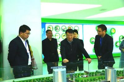 副市長(zhǎng)羅云峰率隊(duì)調(diào)研蜀山經(jīng)濟(jì)開發(fā)區(qū)環(huán)境產(chǎn)業(yè)