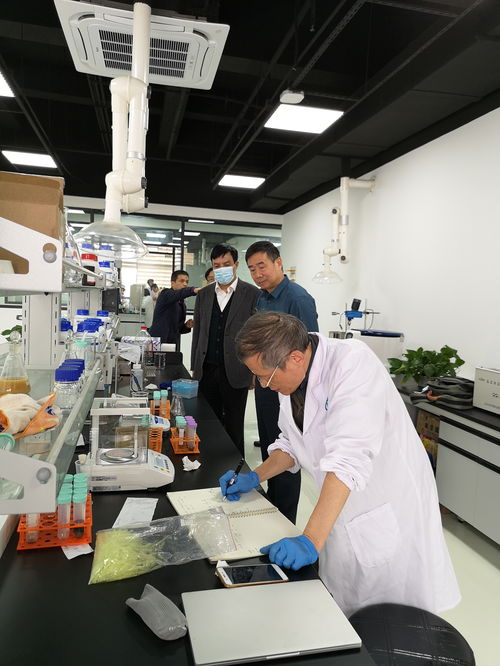市政協(xié)副主席萬忠鑫率隊(duì)到上海 江蘇等地開展招商活動(dòng)
